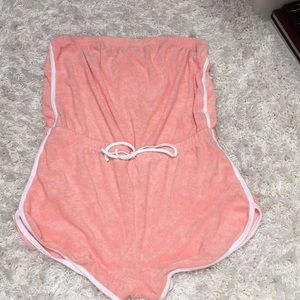 GARAGE PEACH ROMPER (size m)